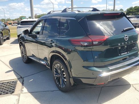 New 2026 Nissan Rogue Platinum AWD/4WD image 2