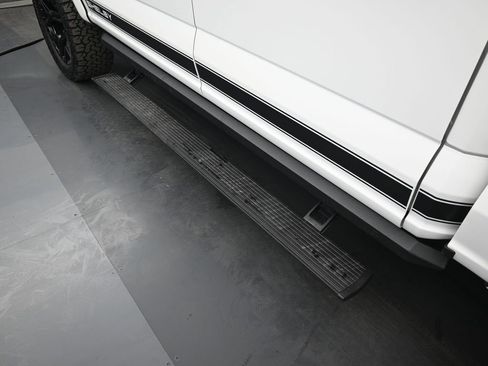 New 2025 Ford F150 Lariat w/ Equipment Group 502A High image 26