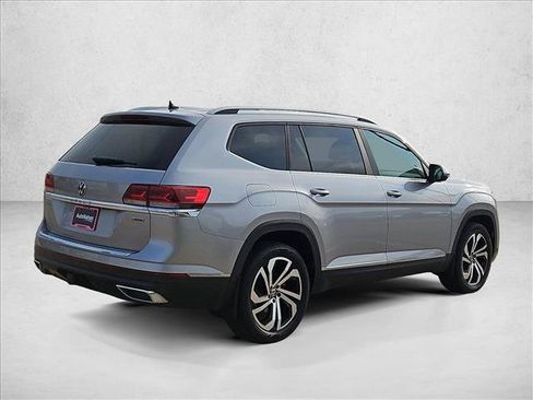 Used 2022 Volkswagen Atlas SEL AWD/4WD image 11