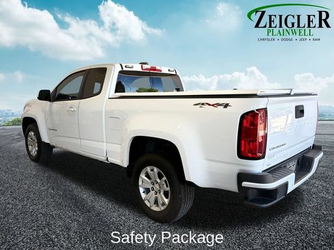 Used 2022 Chevrolet Colorado LT w/ Fleet Safety Package AWD/4WD image 3