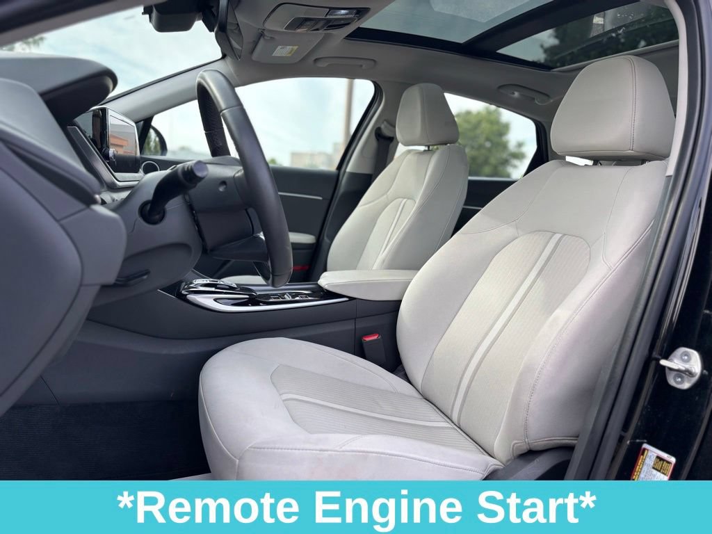 Used 2023 Hyundai Sonata SEL w/ Convenience Package FWD image 16
