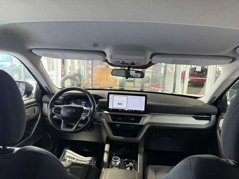 Used 2026 Ford Explorer Active RWD image 20