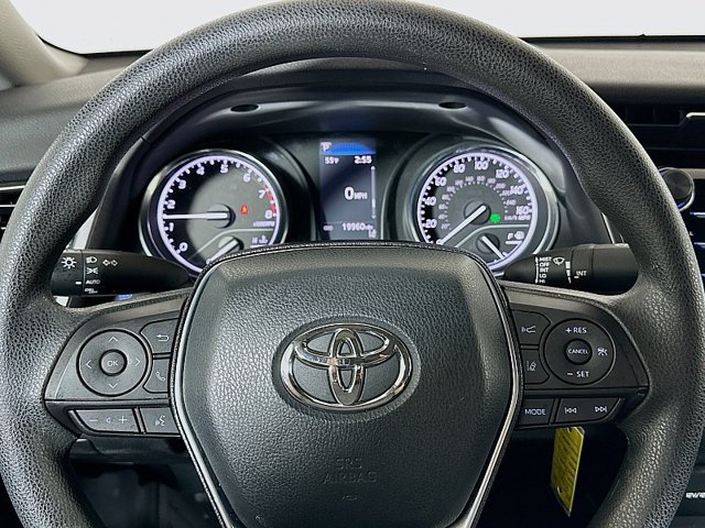 Used 2020 Toyota Camry LE FWD image 12