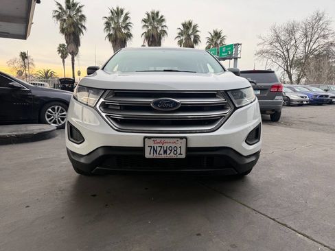 Used 2015 Ford Edge SE w/ Cargo Accessory Package image 14