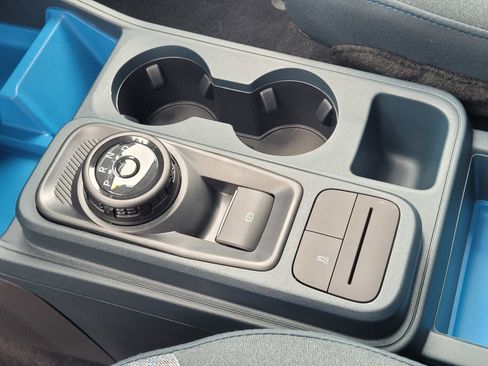 New 2025 Ford Maverick XLT image 11