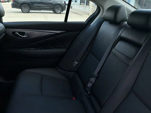 Used 2016 INFINITI Q50 3.0t Premium w/ 3.0T Premium Plus Package AWD/4WD image 33