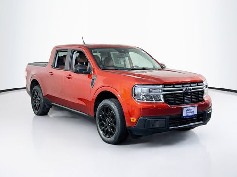 Used 2024 Ford Maverick Lariat AWD/4WD image 3