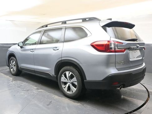 Certified 2024 Subaru Ascent Premium w/ Convenience Package image 3