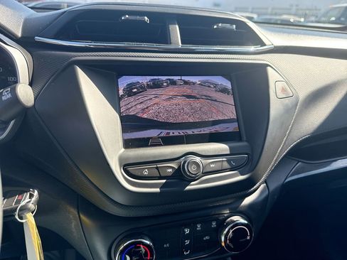 Used 2023 Chevrolet TrailBlazer LS image 16