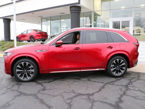 Certified 2025 MAZDA CX-90 3.3 Turbo S w/ Premium Plus image 2