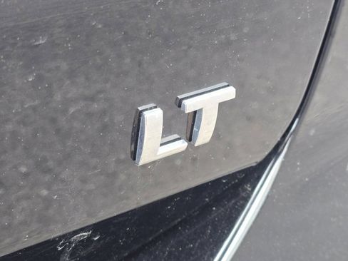 Used 2024 Chevrolet Equinox LT FWD image 30