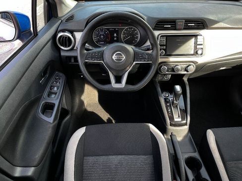 Used 2021 Nissan Versa SV image 27