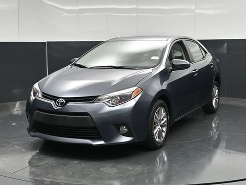 Used 2014 Toyota Corolla LE FWD image 6