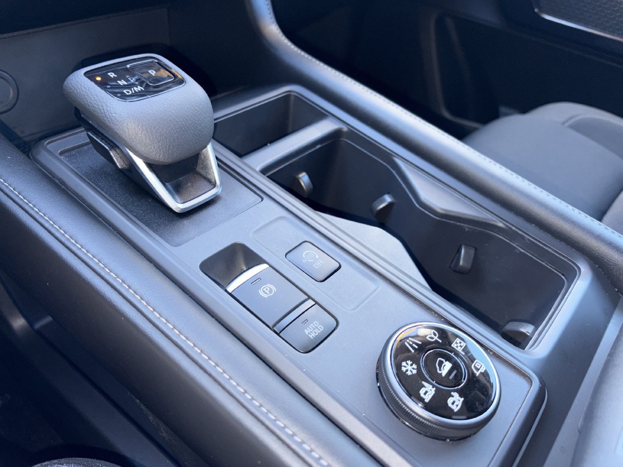 Certified 2025 Nissan Pathfinder S AWD/4WD image 15