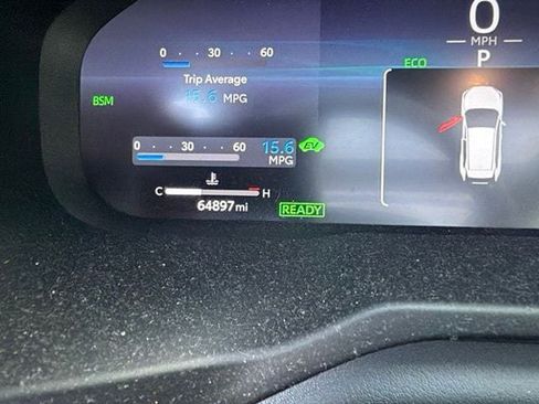 Used 2023 Toyota RAV4 XSE AWD/4WD image 5