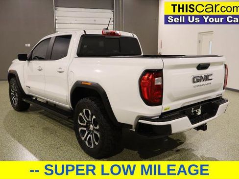 Used 2024 GMC Canyon AT4 w/ AT4 Premium Package image 5