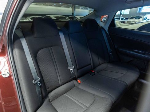 Used 2019 Kia Optima LX FWD image 13