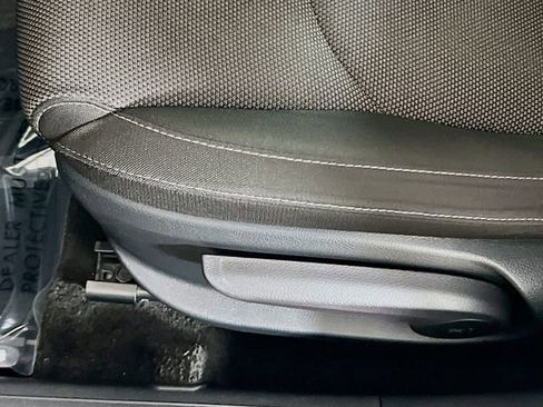 Used 2024 Kia Forte LXS image 18