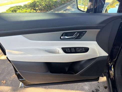 New 2026 Nissan Murano SL image 18