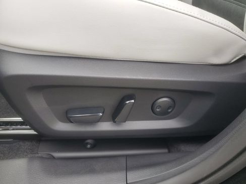 New 2026 Mitsubishi Outlander SE AWD/4WD image 13
