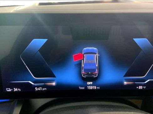 Used 2024 BMW i5 eDrive40i w/ M Sport Package RWD image 9