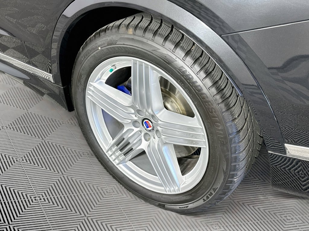 Used 2023 BMW ALPINA XB7 AWD/4WD image 41