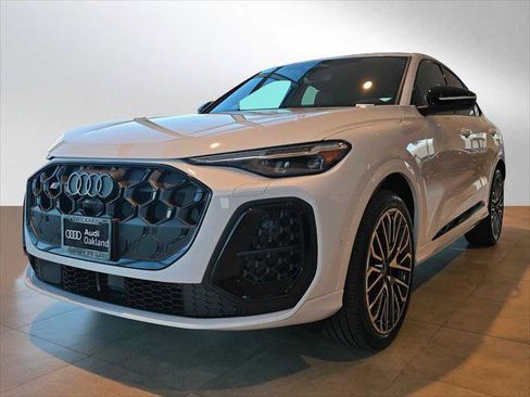 New 2025 Audi SQ5 Premium Plus image 6