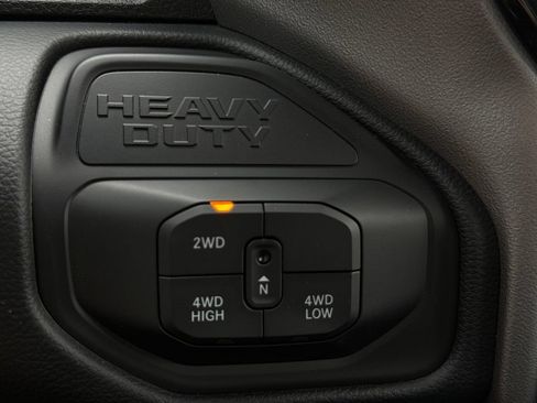 Used 2026 RAM 2500 Big Horn AWD/4WD image 13