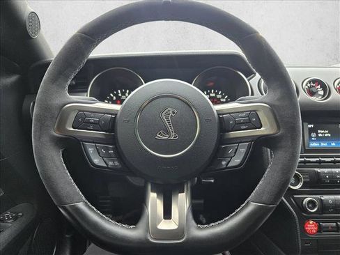 Used 2016 Ford Mustang Shelby GT350 w/ Track Package image 19