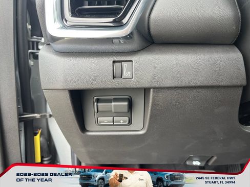 New 2026 GMC Canyon Elevation w/ Convenience Package image 24