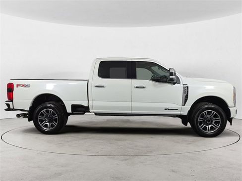Certified 2024 Ford F350 Platinum image 6