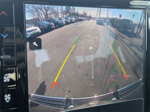 Used 2023 RAM 1500 Laramie image 20