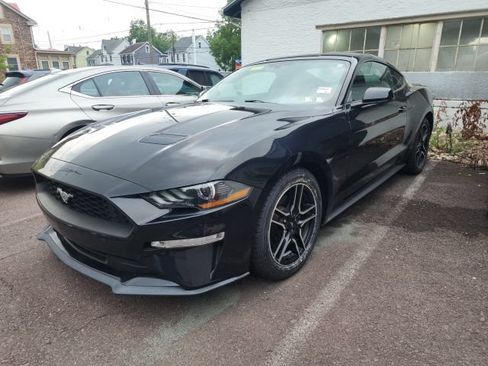 Certified 2019 Ford Mustang Premium RWD image 1