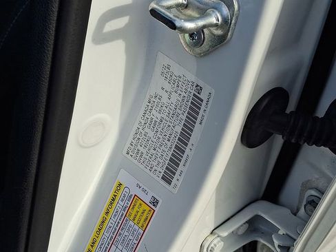 Certified 2022 Honda Civic EX image 27