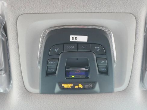 New 2026 Toyota Corolla Cross XLE image 19