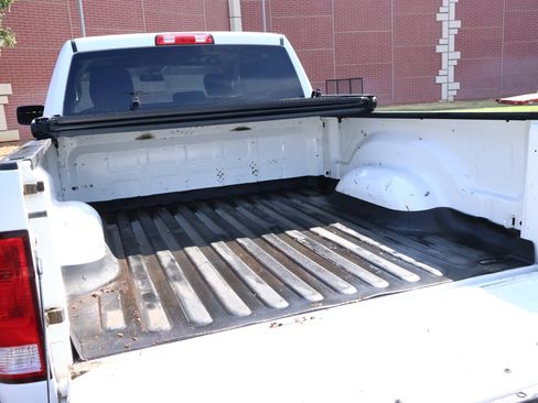 Used 2018 RAM 2500 Tradesman w/ Popular Equipment Group RWD image 21