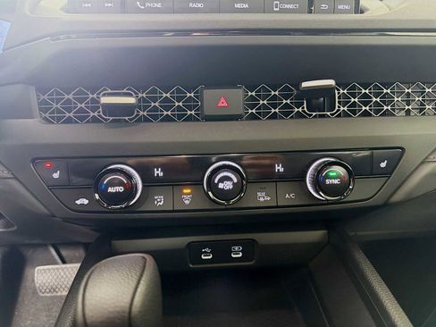 Used 2023 Honda Accord EX image 13