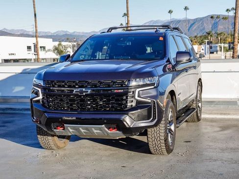 Used 2023 Chevrolet Tahoe Z71 w/ Luxury Package image 4