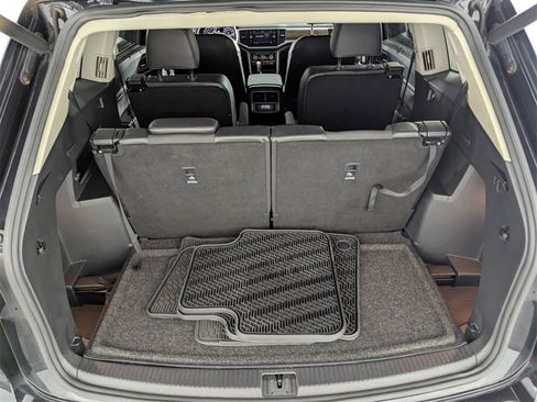 Used 2019 Volkswagen Atlas SEL Premium image 19