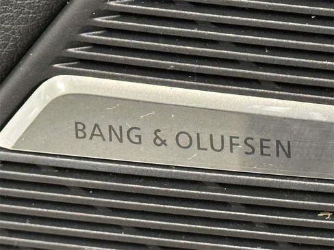 Used 2022 Audi SQ7 Premium Plus w/ SQ7 Black Optic Package image 23