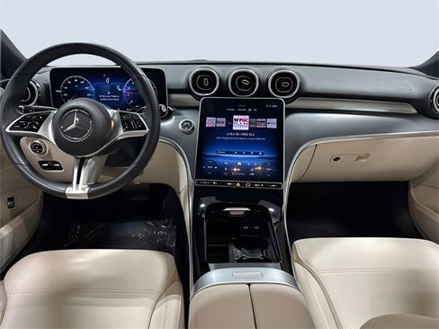 Used 2025 Mercedes-Benz C 300 4MATIC Sedan image 13