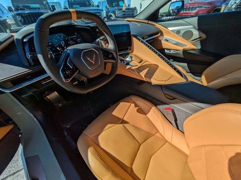 Used 2024 Chevrolet Corvette Stingray Preferred Cpe w/ Chrome Exterior Badge Package image 12