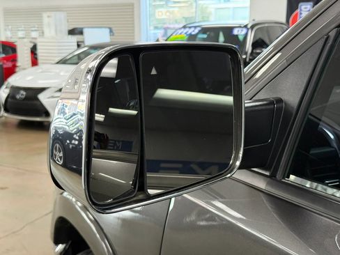 Used 2020 RAM 1500 Laramie AWD/4WD image 10