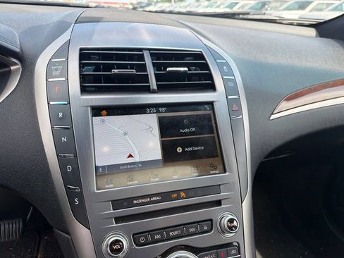 Used 2017 Lincoln MKZ Select w/ Select Plus Package FWD image 15