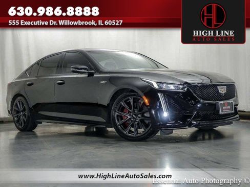 Used 2021 Cadillac CT5 V RWD image 1