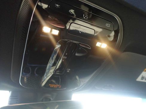 Used 2026 Mercedes-Benz GLC 300 4MATIC image 33