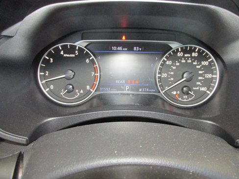 Used 2024 Nissan Altima 2.5 SV image 19