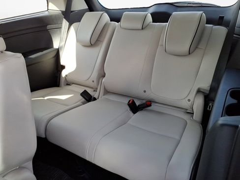 New 2026 Honda Odyssey Touring image 10
