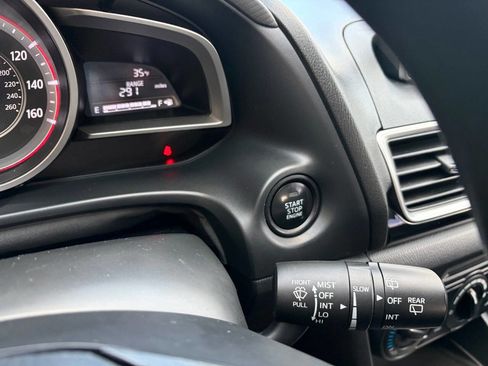 Used 2014 MAZDA MAZDA3 i Sport image 17