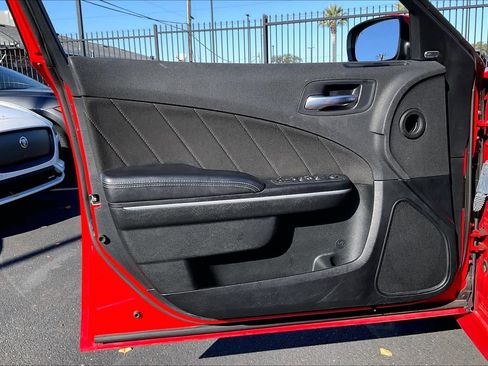 Used 2022 Dodge Charger GT image 25